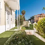 Bright Classic House Near La Malagueta Rems * مالقة
