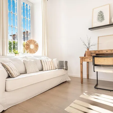 Bright Classic House Near La Malagueta Rems فيلة *